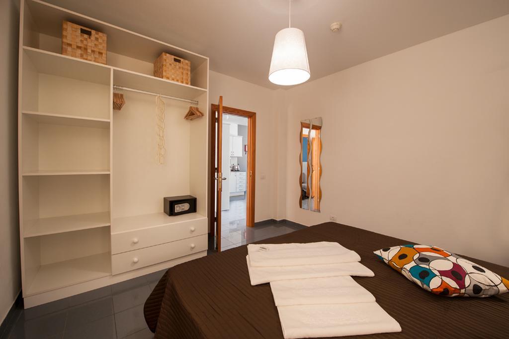 Apartamentos Miami Sun Puerto Rico  Phòng bức ảnh