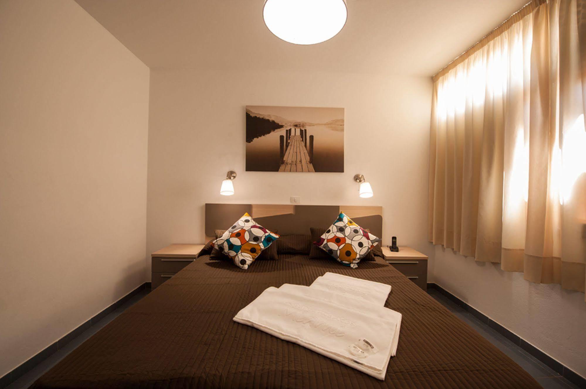 Apartamentos Miami Sun Puerto Rico  Ngoại thất bức ảnh